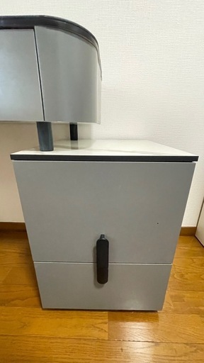化粧台ミラー付きドレッサー