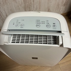 【美品】SHARP 衣類乾燥除湿機 CV-N71の画像