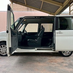 特別仕様車☆月々9千円〜分割可❗️車検付き！【名義変更代込み】広い車内！大人気‼️ダイハツ タントカスタム☆Bluetoothナビ付き☆走行中DVD見れます☆純正アルミ☆事故修復歴無し☆便利なスライドドア☆ドライブレコーダー☆そのまま乗って帰れます！の画像
