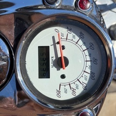 シャドウ750の画像