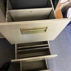 書類庫　4段　無料早い者勝ち！の画像