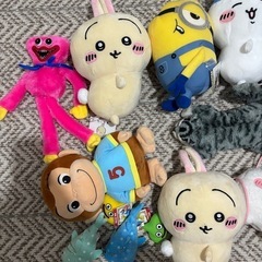 大量のぬいぐるみの画像