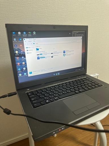 ノートパソコン dell vostro3560