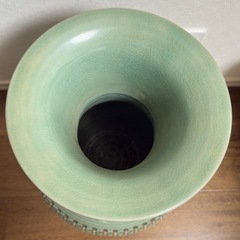 【No,413】高麗青磁 花瓶 透かし彫りの画像