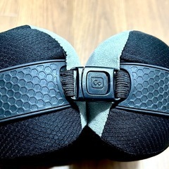 ②【美品】Go Travel社　米国製　Memory Dreamer デラックスメモリーネックピロー　トラベルピロー　低反発枕　携帯まくら　旅行用品　トラベルギア　クッション　キャンプ　アウトドア用品　首枕　快適グッズ　Neck Pillowの画像