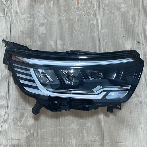 KFKH5H RENAULT KANGOO ルノー カングー純正 LED ヘッドライト ヘッドランプ R側 右のみ コイトKOITO 100-6E007