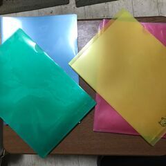 A4クリアファイル【使用品】185枚の画像