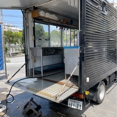 キッチンカー　アトラス　車検満タンの画像