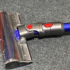 お譲り先決まりました【無料】DYSON V7 掃除機の画像