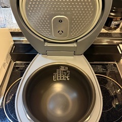 アイリスオーヤマ 炊飯器 5.5合 IHの画像