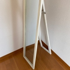 全身鏡の画像