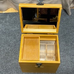 【無料】化粧ケースの画像