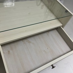 ドレッサーテーブルの画像