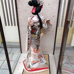古民家　アンティーク　日本人形　舞妓　踊り子　和風　着物　 伝統的な着物の画像
