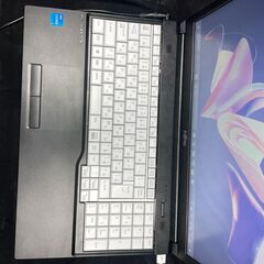 200 　【2022年】LIFEBOOK A5512/KX 12世代i5 16GBの画像