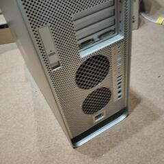 Apple Mac Pro (Mid 2010)の画像