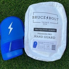 ブルースボルト BRUCE BOLT 手甲ガード 左手用の画像