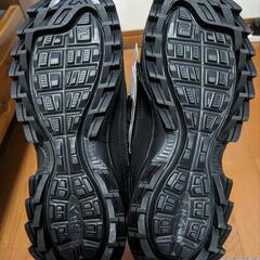 新品未使用）FILA スニーカー（ブラック）24cmの画像