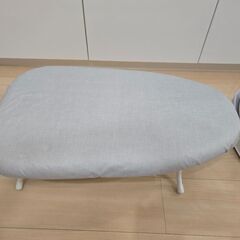 【無料】アイロン＆アイロン台セットの画像