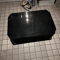 折りたたみテーブルの画像