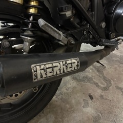 カワサキ ZRX400の画像