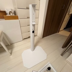 【無料】テレビスタンド 白 の画像