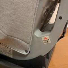 【チャイルドシート】グレー、タカタ、赤ちゃんの画像
