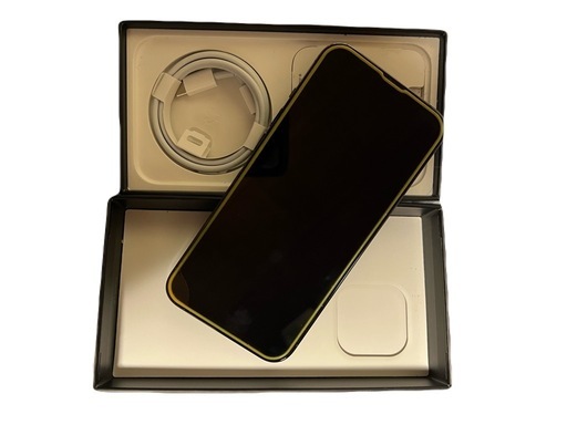 相談中iPhone13pro 256GB SIMフリー