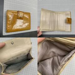 PRADA プラダ 財布 レザー ゴールド系 二つ折り財布　メンズレディース　中古キズ汚れ・型崩れの画像