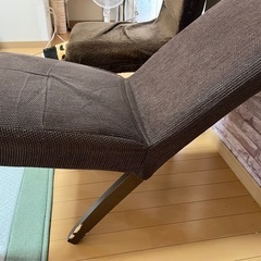 椅子3脚の画像