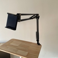 【美品】スマホアームスタンド ブラック 卓上固定式の画像