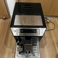 デロンギ　高性能コーヒーマシンの画像