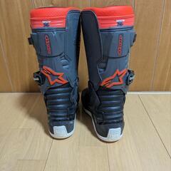 オフロードブーツの画像