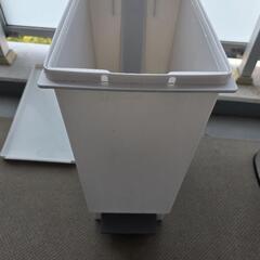 ゴミ箱 30Lの画像