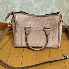 MICHAEL KORS マイケルコース　ピンク ハンドバッグ　MK金具付の画像