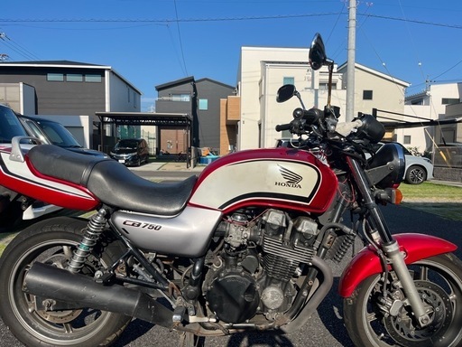 CB750 RC42