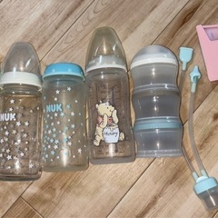 哺乳瓶
の画像