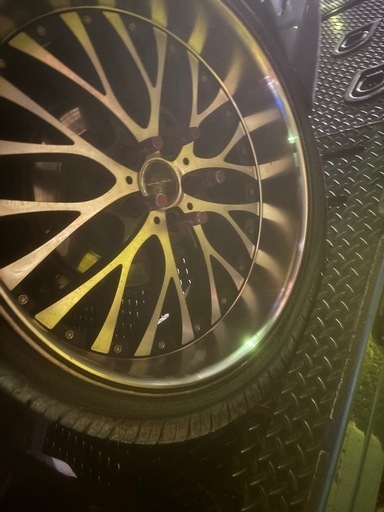 20インチアルミホイール