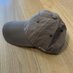新品未使用　スリーコインズ　キャップ　ブラウン　の画像