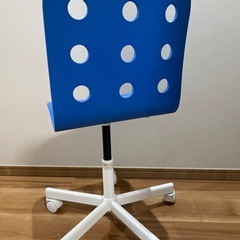 傷汚れあり　IKEAデスクチェアの画像