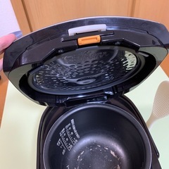 象印炊飯器しゃもじ付きの画像