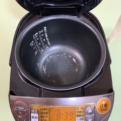 象印炊飯器しゃもじ付きの画像