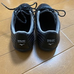 サッカーシューズ　21.5センチの画像