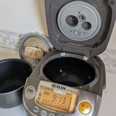 炊飯器  3合炊き 象印圧力IH炊飯器 ★中頭郡北谷町の画像