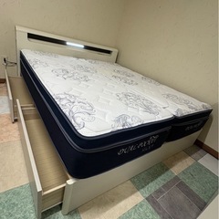 マットレス    ニトリ デュアルポケットハイグレード ポケットコイルクイーンマットレスの画像