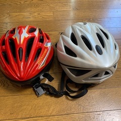 自転車用ヘルメットの画像