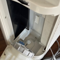 SHARP 空気清浄機　KC-G40の画像