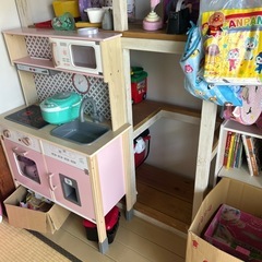 おもちゃ棚　キッチン棚の画像