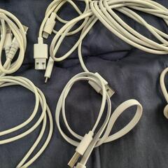 充電器 充電コード たくさん 変換器の画像