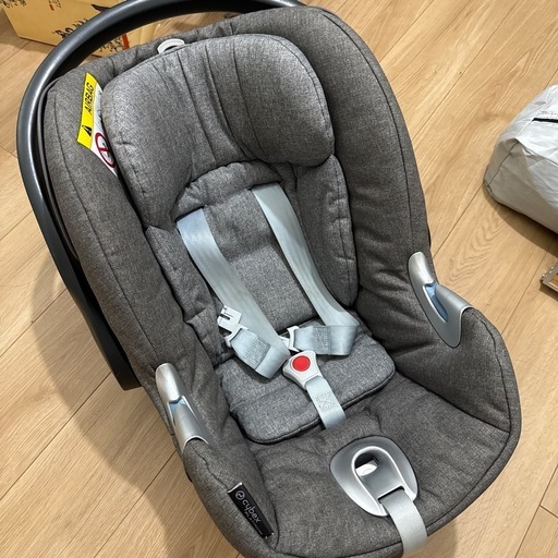 【値下げ中！】cybex ATON Q サイベックス　カーシート